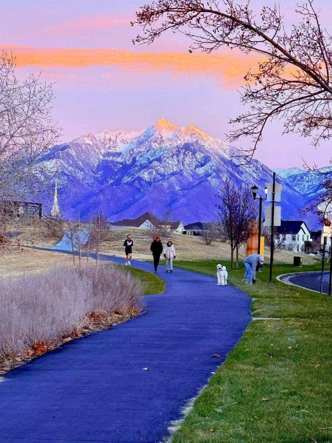 雪岭横天云湖卧谷乖妈摄影