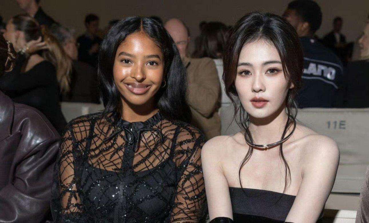白鹿与科比大女儿同框看秀女孩子就要一起夸夸！！星光闪烁，白鹿你太耀眼了