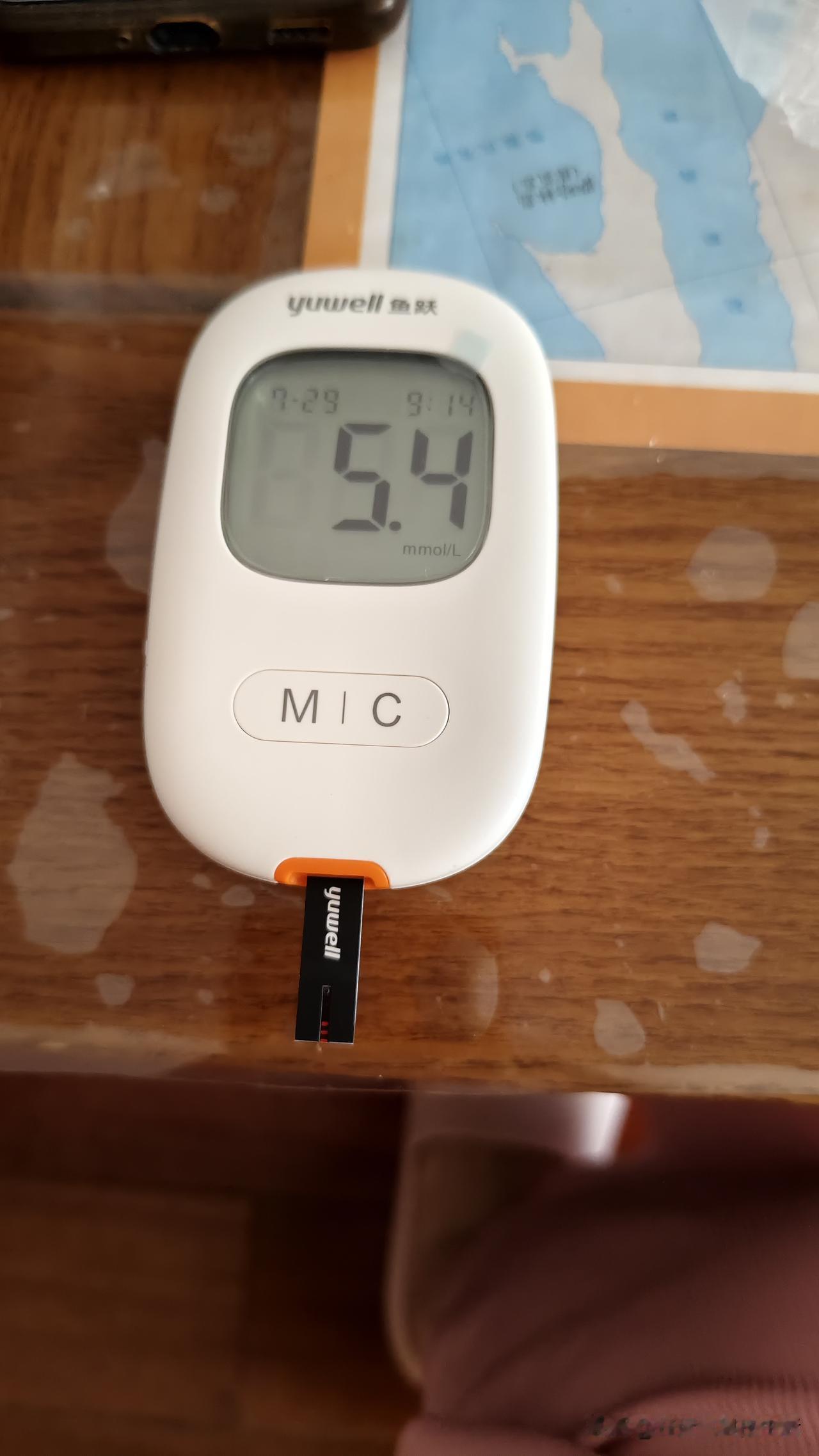 管住嘴真管用！青岛大姐的血糖终于回归正常啦之前血糖偏高，医生叮嘱甜食、高糖