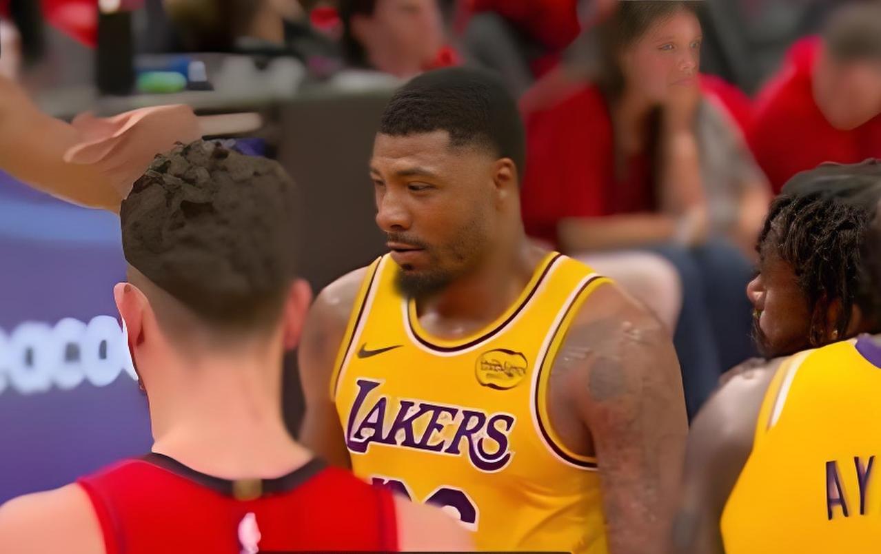 2-3逆天续命！火箭赢球靠韧劲，湖人3大罪魁祸首藏不住！生死战客场逆转湖人