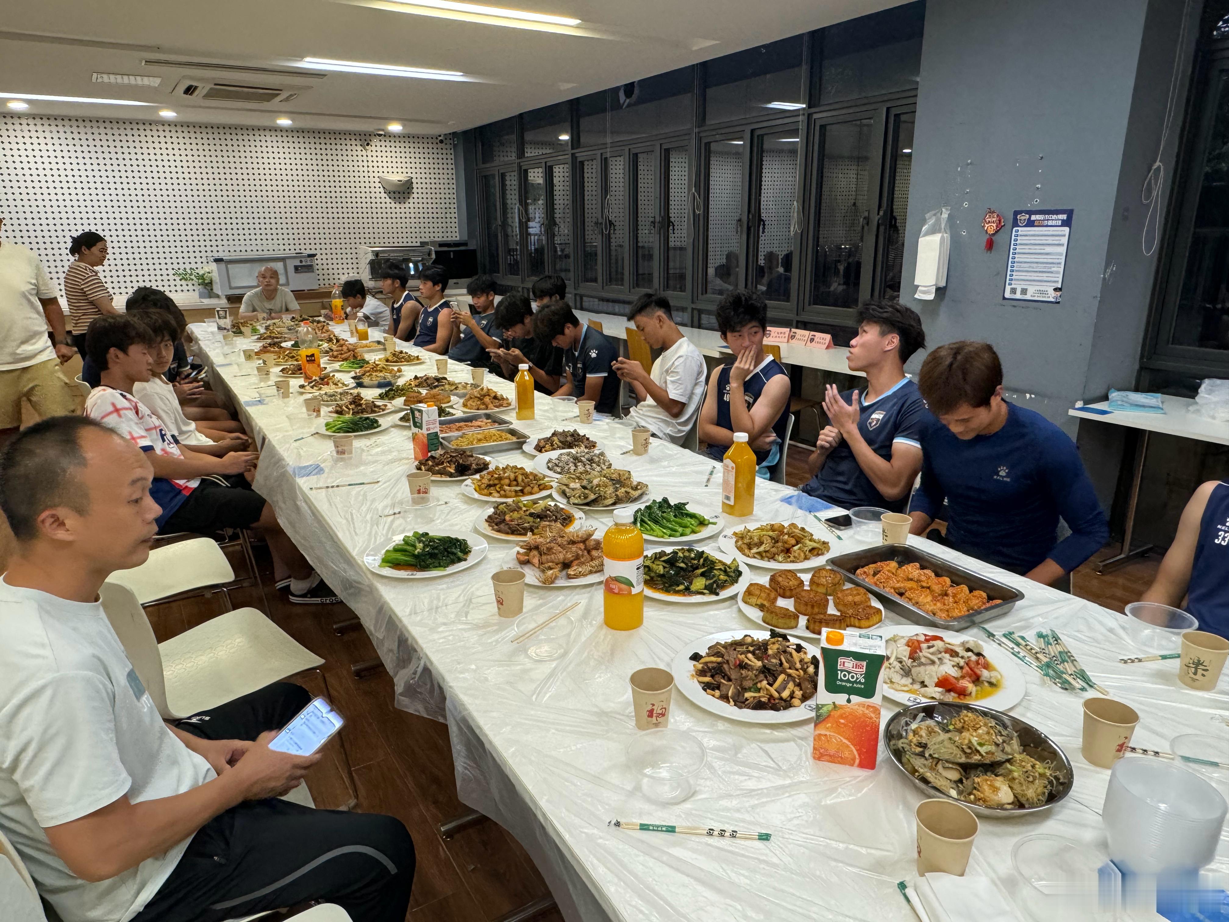 中秋聚餐.​​​