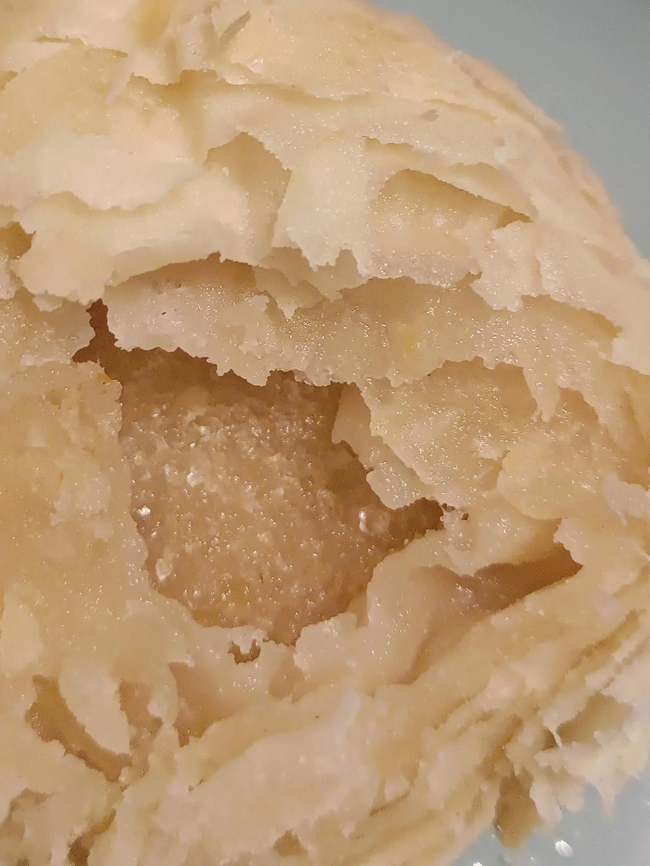 必须给北京的烧饼爱好者推荐一下，原因是在北京根本吃不到这样的了，北京也有芝麻白糖