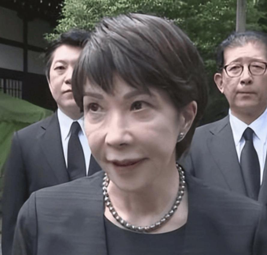 拿捏高市早苗的狠角色终于出手！对外硬到底、不惧舆论施压、不怕民意崩盘的她，唯