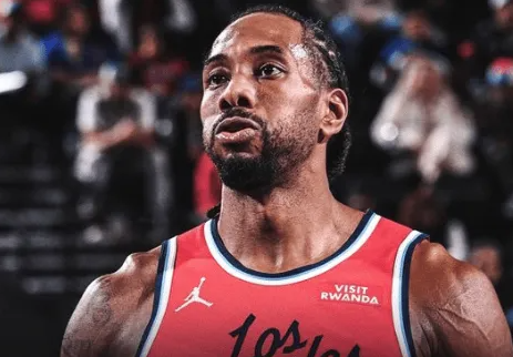 NBA常规赛，快船118-101战胜爵士。本场比赛，快船队球员科怀-伦纳德出场