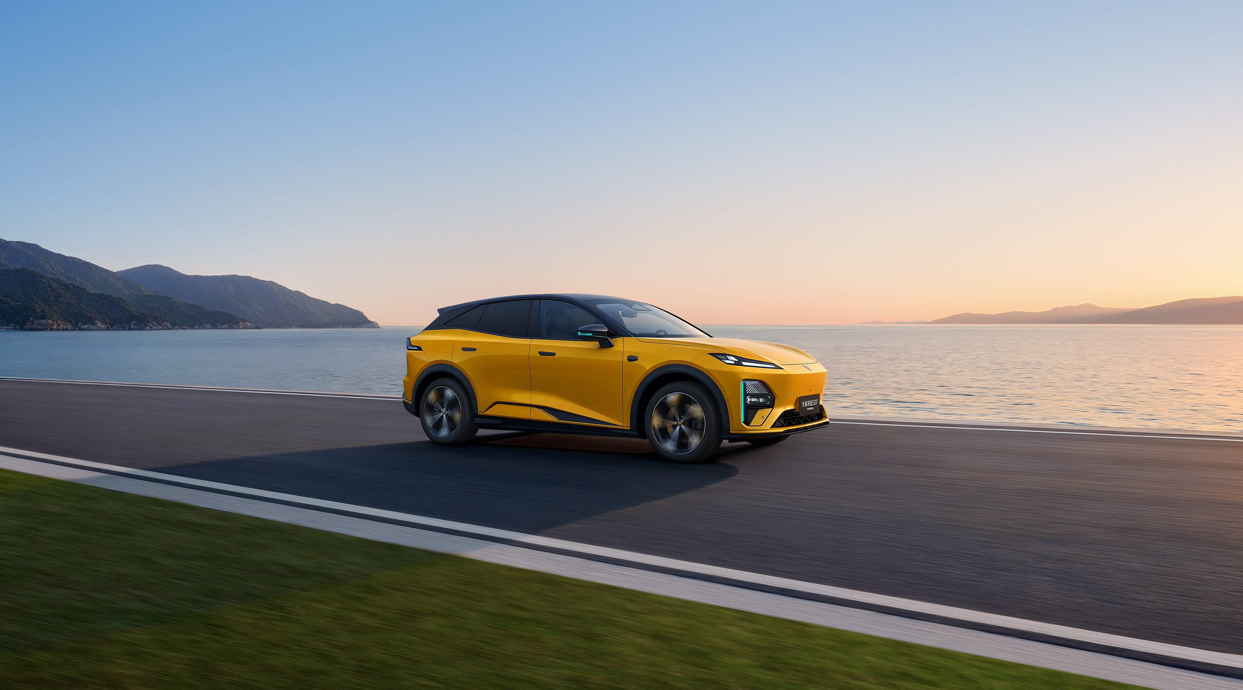 原来14亿国人都彻底低估了华为的智驾！