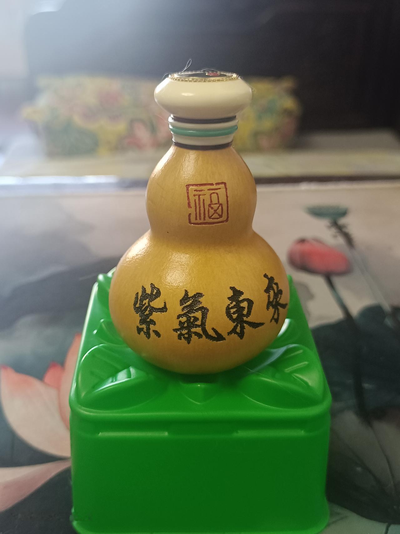 文玩很多人喜欢，葫芦，手串，核头，反正万物皆可盘。这个盘的乐趣到底在哪？我盘