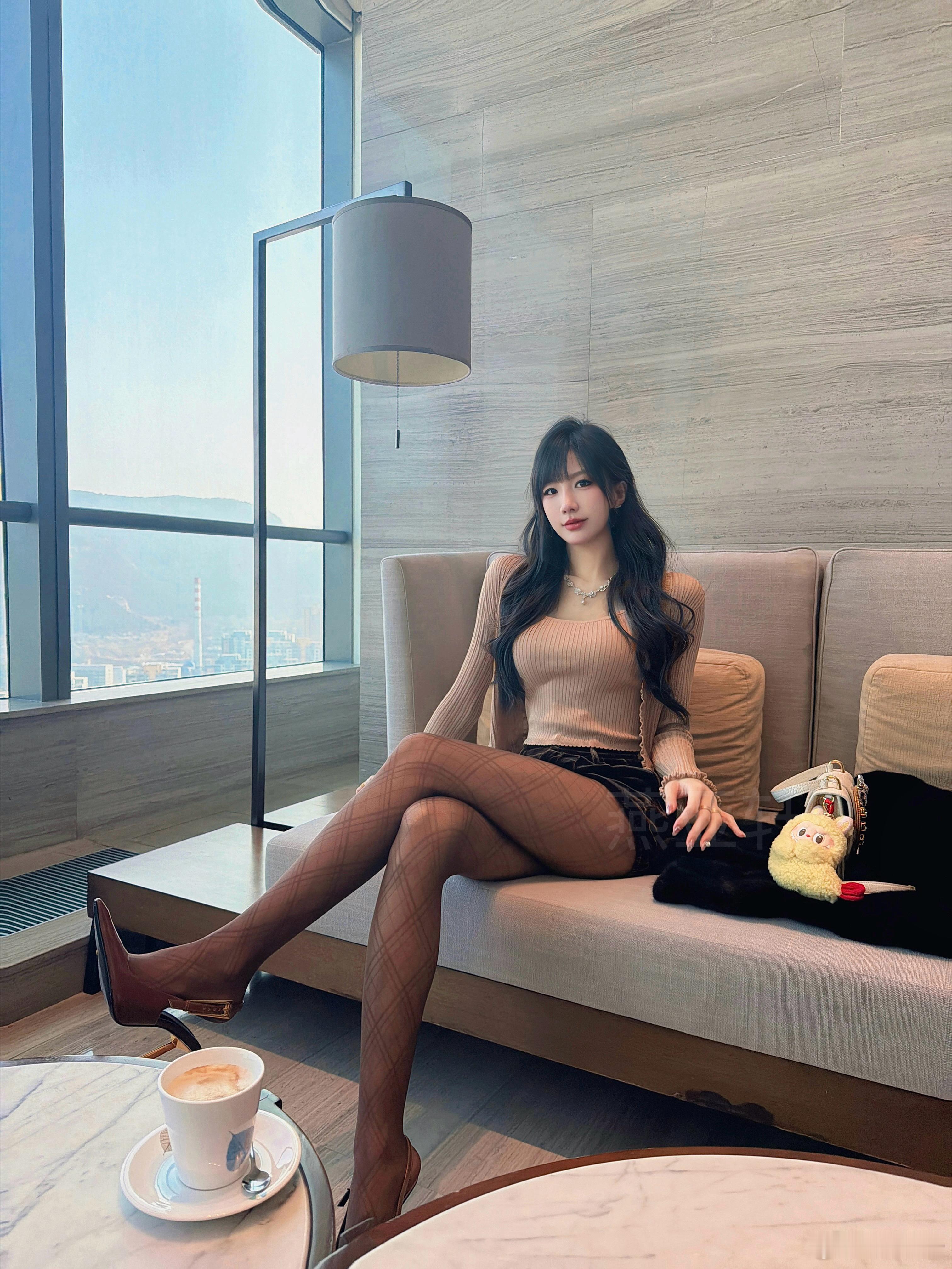 不知道我的身材很曼妙OOTD今天穿什么涞觅,不止丝滑