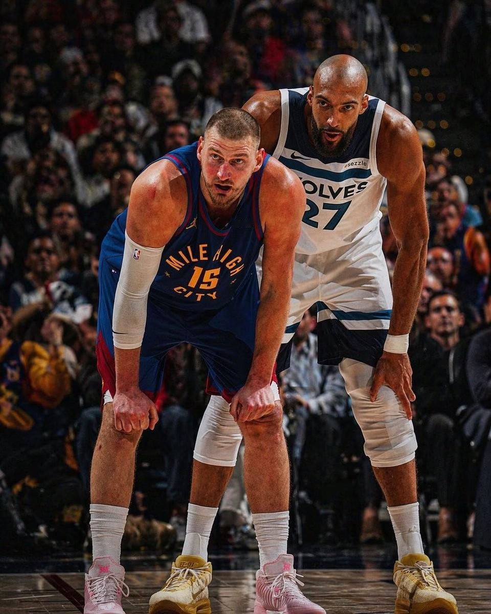 戈贝尔身材比约基奇好，所以本轮才能防住MVP！戈贝尔季后赛9分9篮板1盖帽，