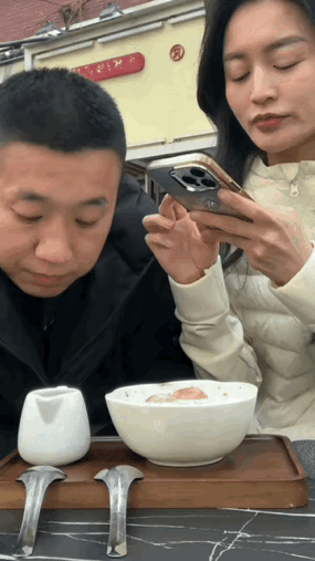 很现实的夫妻关系