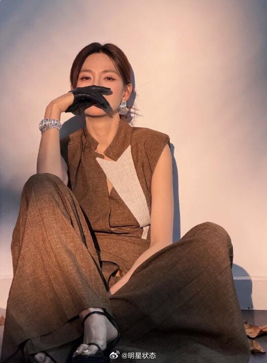 沈梦辰,曲线美​