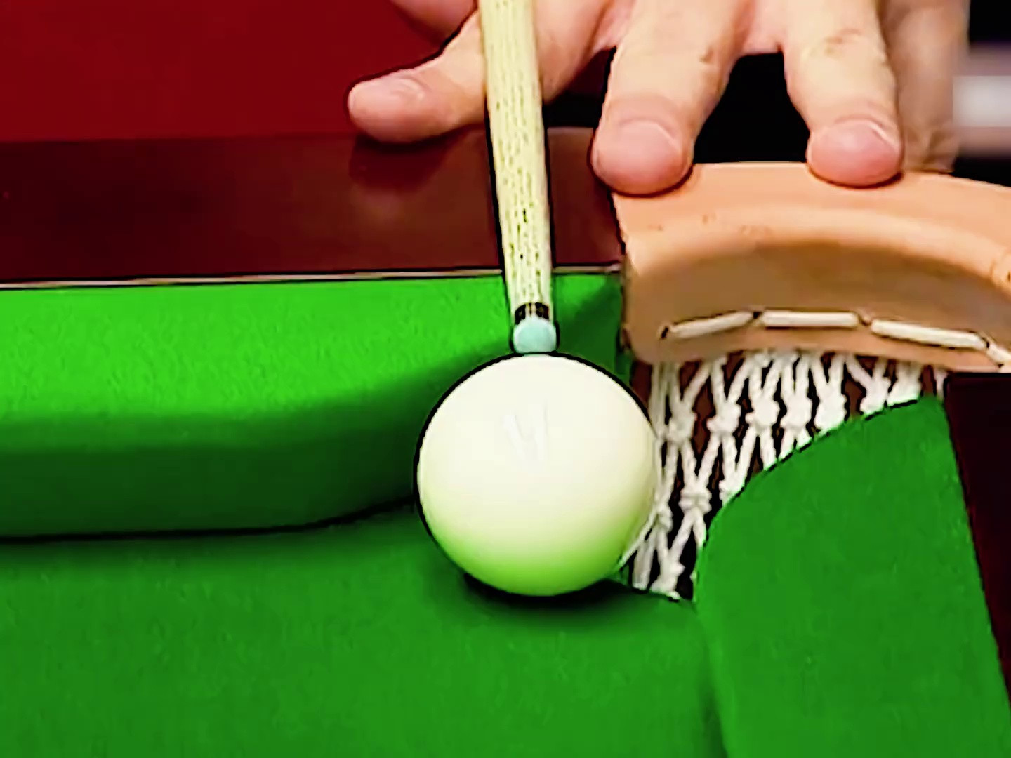 丁俊晖破釜沉舟！袋角战术制造噩梦斯诺克，激进操作致宾汉姆伤退