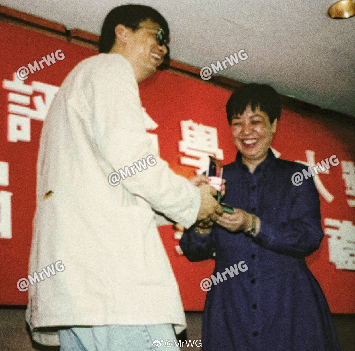 香港电影独家扫描1995/2/17，第1届香港电影评论学会大奖举办，【