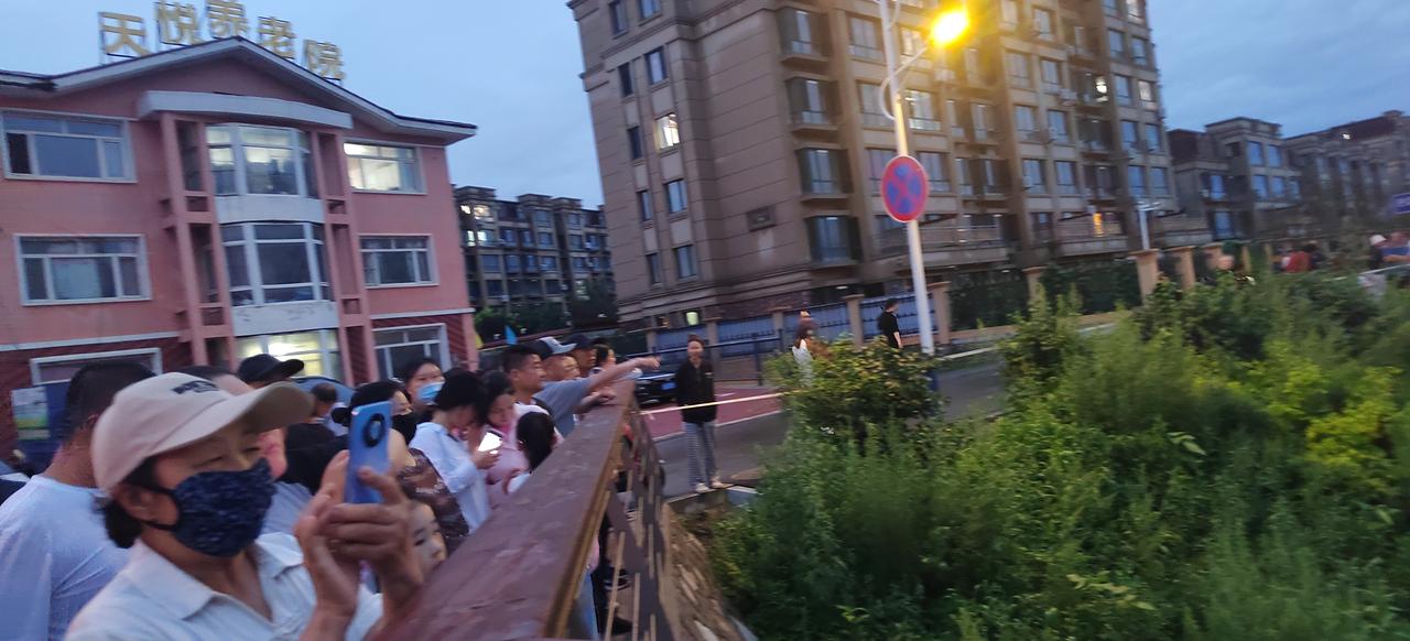巴威昨天三点从我们这走了，还真有些不舍。它没来的日子里，我有些盼望。因为我们这是