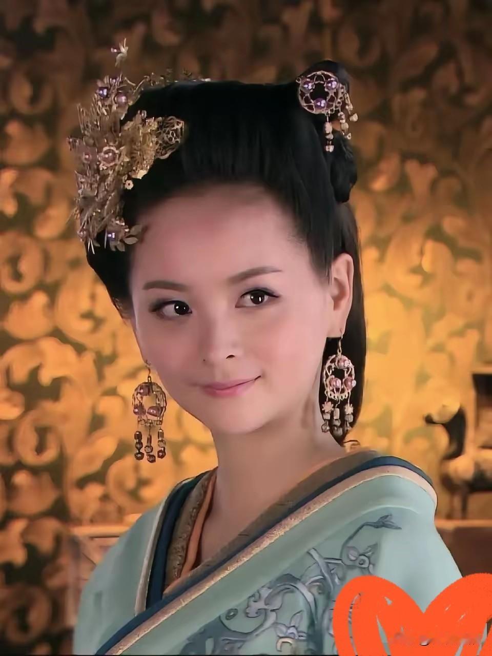 最近《再见爱人5》里邓莎两口子的事，大家都看了吧？她老公路行是某公司董事，节目里