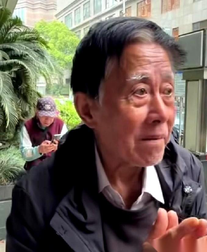 上海爷叔面前摊开了一张极其大胆的时间表：2025年冲向4100点，2026年死磕