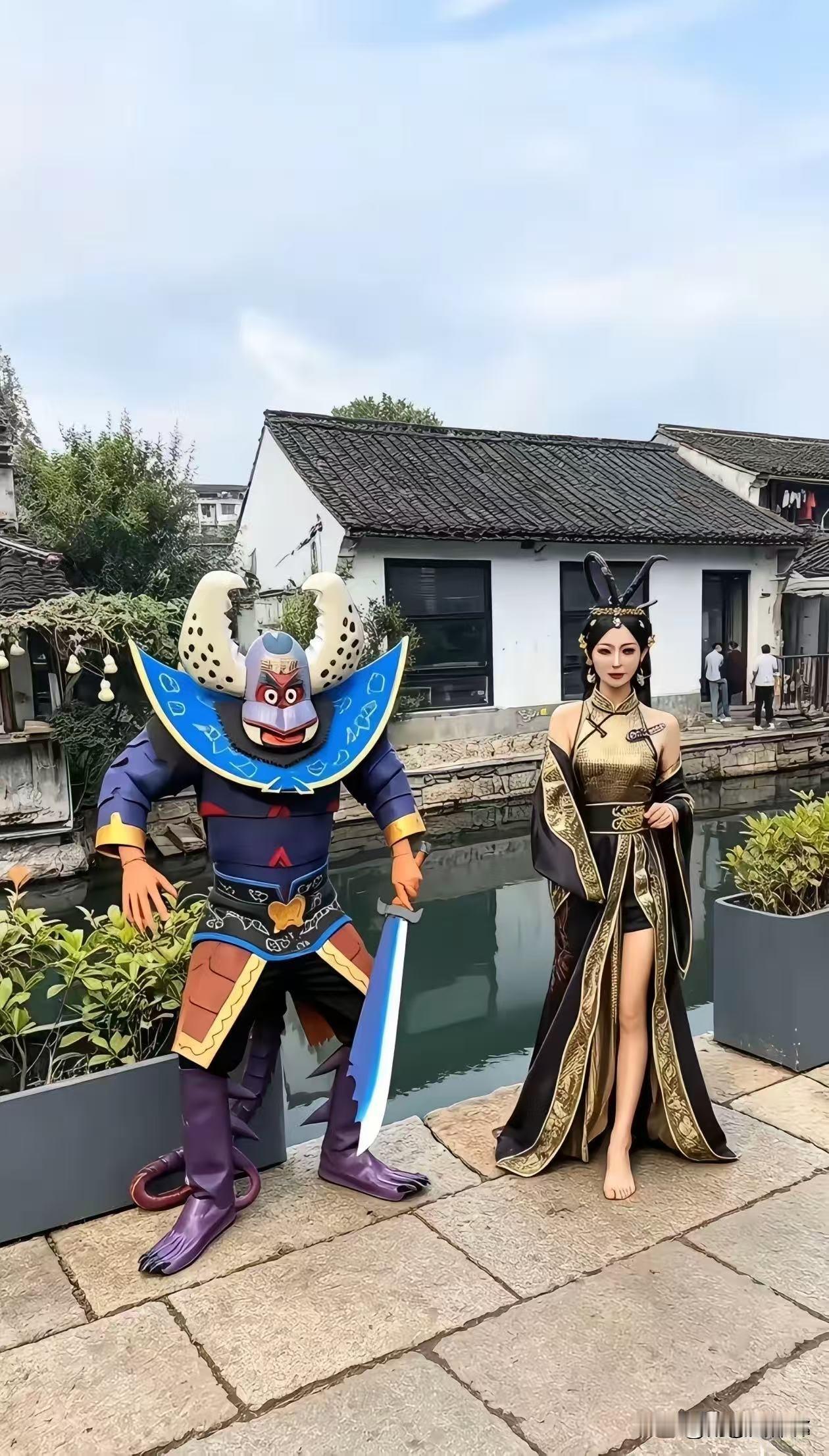 网友这波操作，真的绝了。绍兴书圣故里七只青葫芦火了之后，各地游客涌来打卡