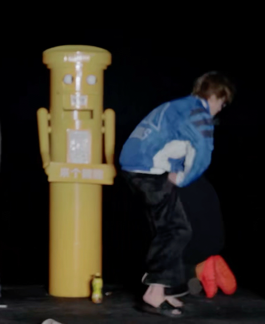 善良的棣宝肯定也不介意让麻麻看看屁屁