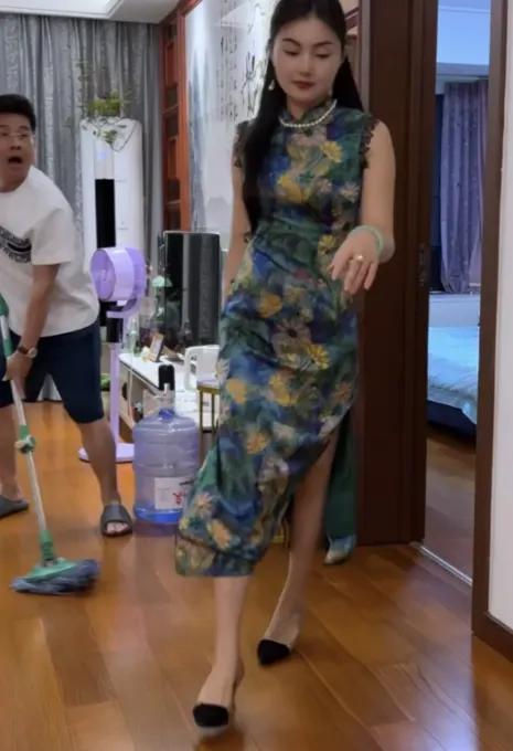 大哥今天确实冲动了啊。[笑着哭]