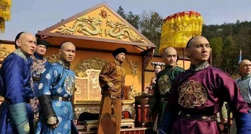 1691年，容貌出众但身份卑微的宋氏，被选为了雍正的试婚格格，作为四阿哥府上的第