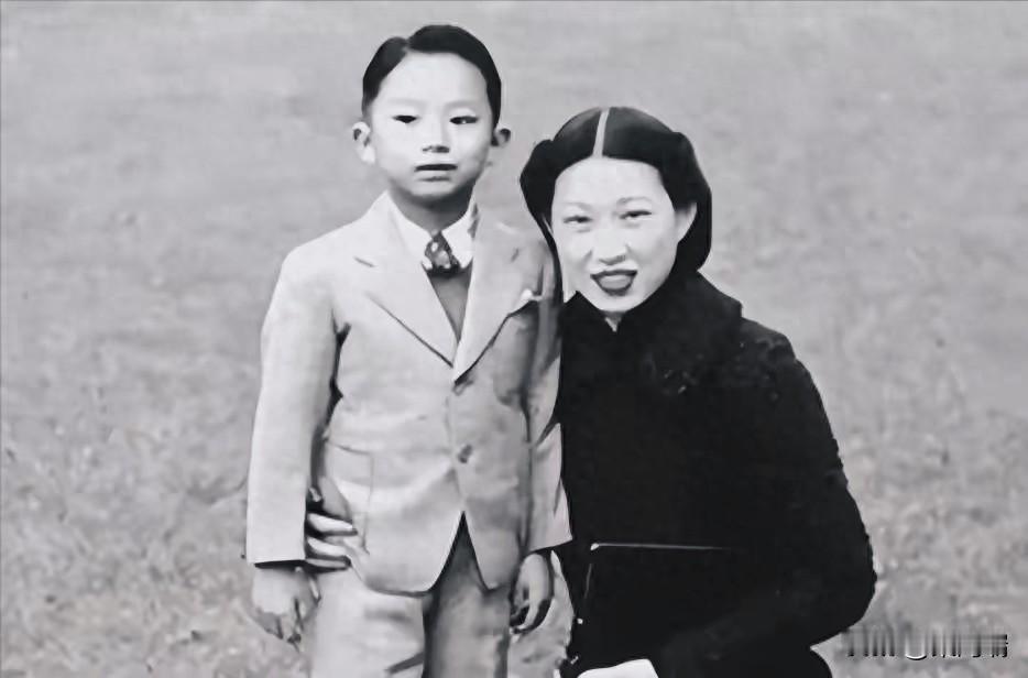 张学良4个儿子中3个惨死，而这1位在美国成就惊人！于2024年以94岁高龄离世。