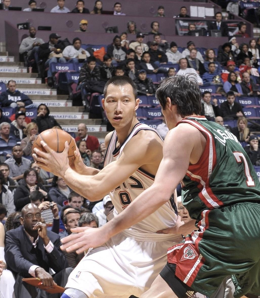 杨瀚森能超越易建联？夏联首秀数据已露锋芒，三点优势直指NBA新高度