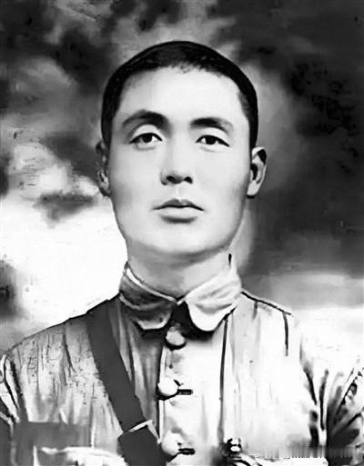 为什么把红五军团划入西路军？红五军团（1935年7月缩编改称红五军）划入西路军