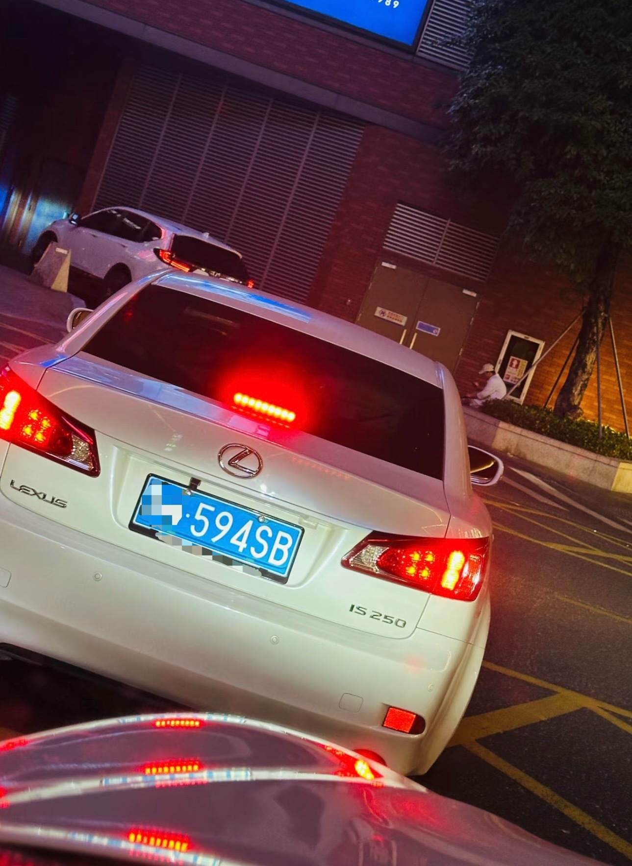 大哥是实在没有喜欢的号了么？