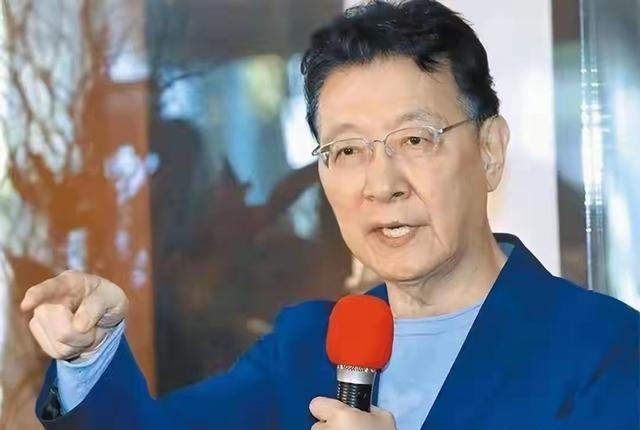 赵少康受了刺激，在节目中喊话说：国民党的事情自己会处理，不需要北京，不需要国台办