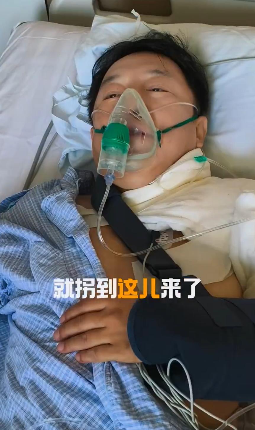 黄渤真是遭大罪了。前段时间，才开始跟着吴磊骑车，结果没过多久，就摔成图中这样