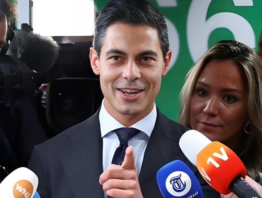 中国和荷兰谈妥了，没想到荷兰新政府上来之后，第一件事情便是缓和和中国的关系！