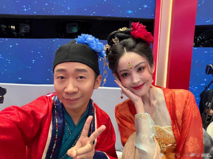 娜扎要在王牌癫起来兴奋到原地转圈！颜值高综艺感强，不做作超真实，这次在王牌放开