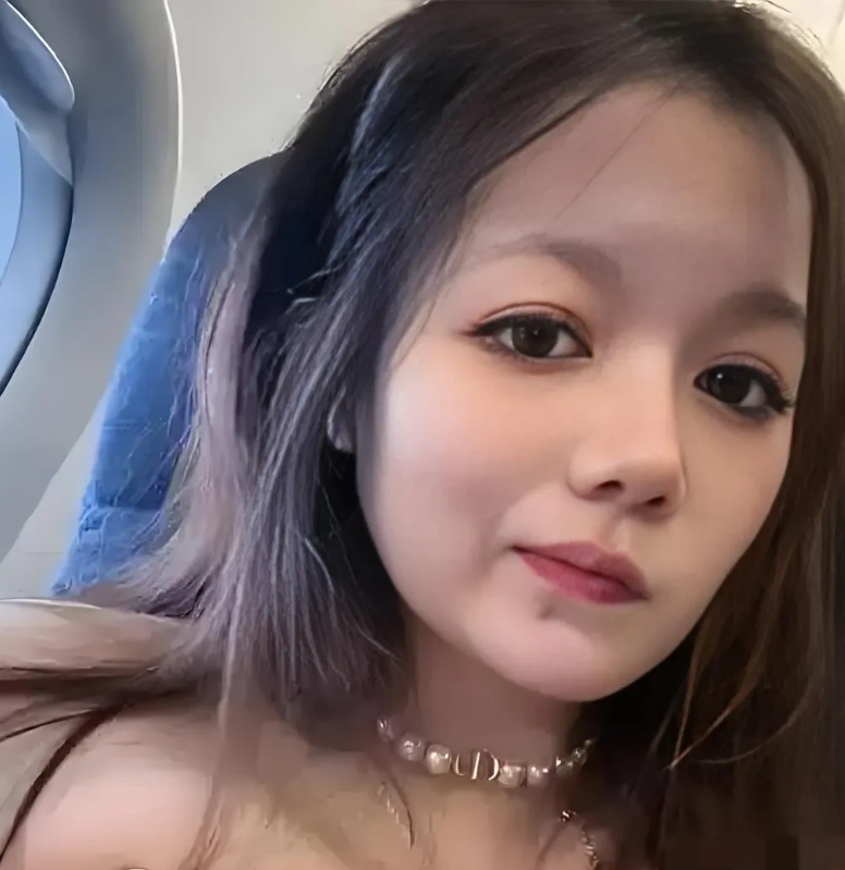 董小姐为什么会看上肖医生？从心理学方面解析一下：董小姐算是高门大户，爷爷是
