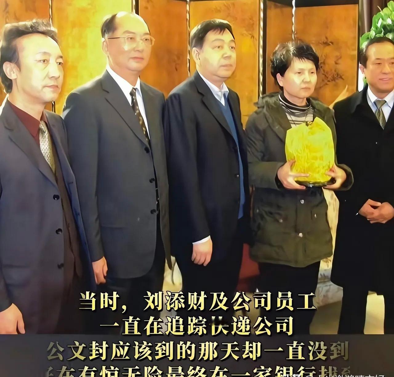 朱枫烈士回家路走了整整60年。台湾企业家亲历朱枫烈士骨灰回归故里。201