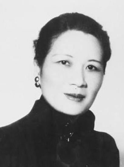 宋美龄去世后，伺候她的厨子回老家却自尽，厨子的妻子道出真相！2003年10月