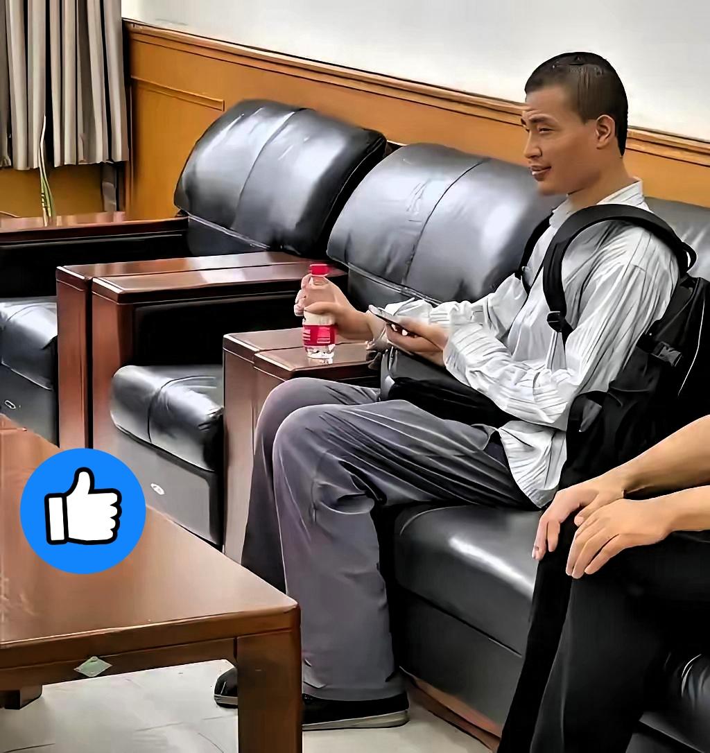 韦东奕“闭关”这四个月，干了三件大事：第一件就是职称上的跃升，从讲师正式获