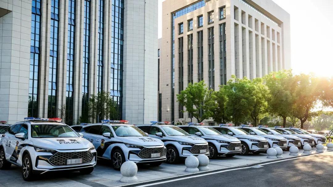 比亚迪警务车, 《守护解放西》镜头外的实力答卷
