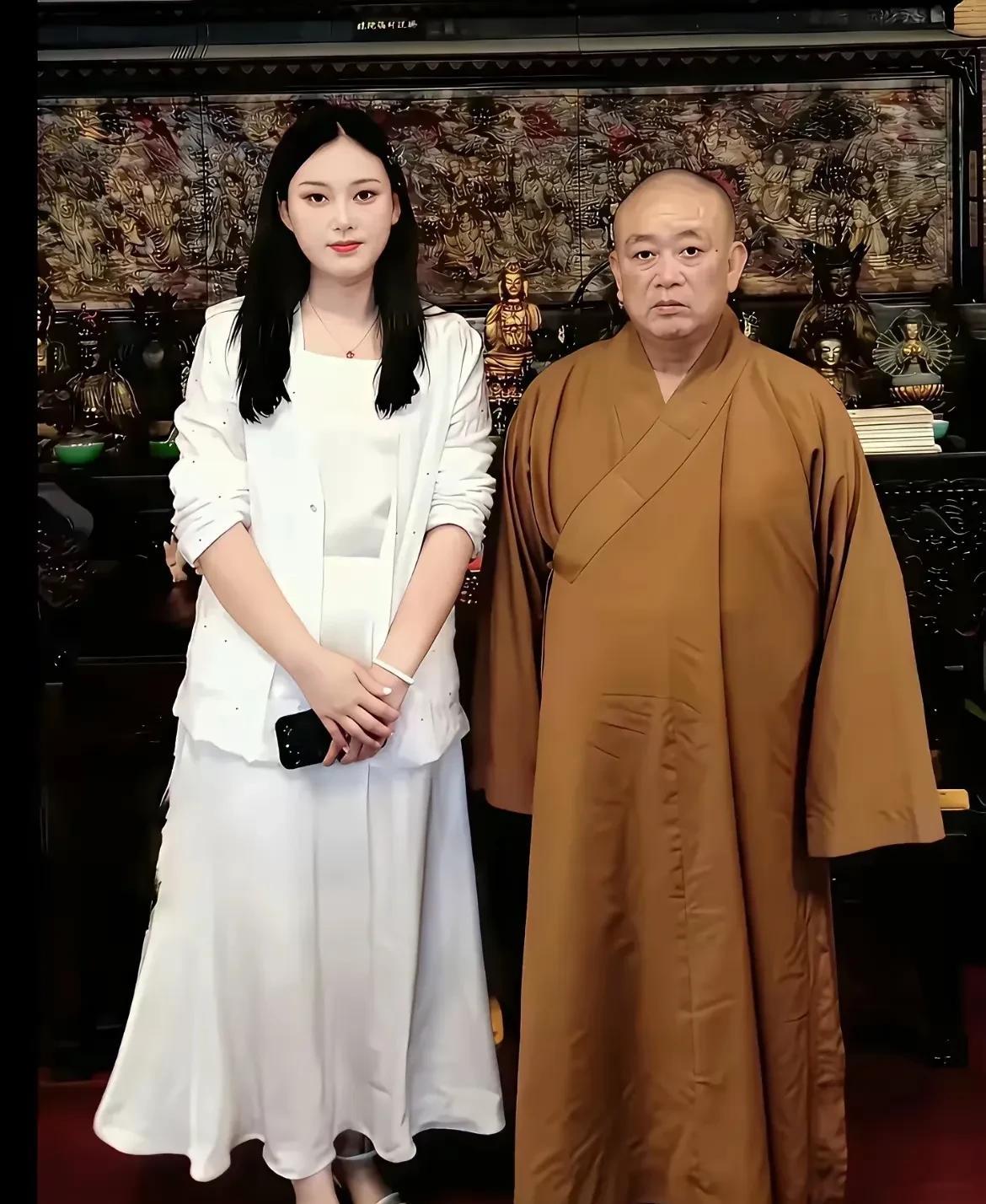董事长小棉袄之一简直不要太像啊[吃瓜]