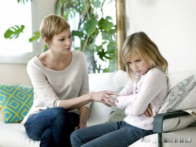 父母这样希望时，父母自己是个孩子的形象和位置，是在向家中孩子表达自己的诉求，要求