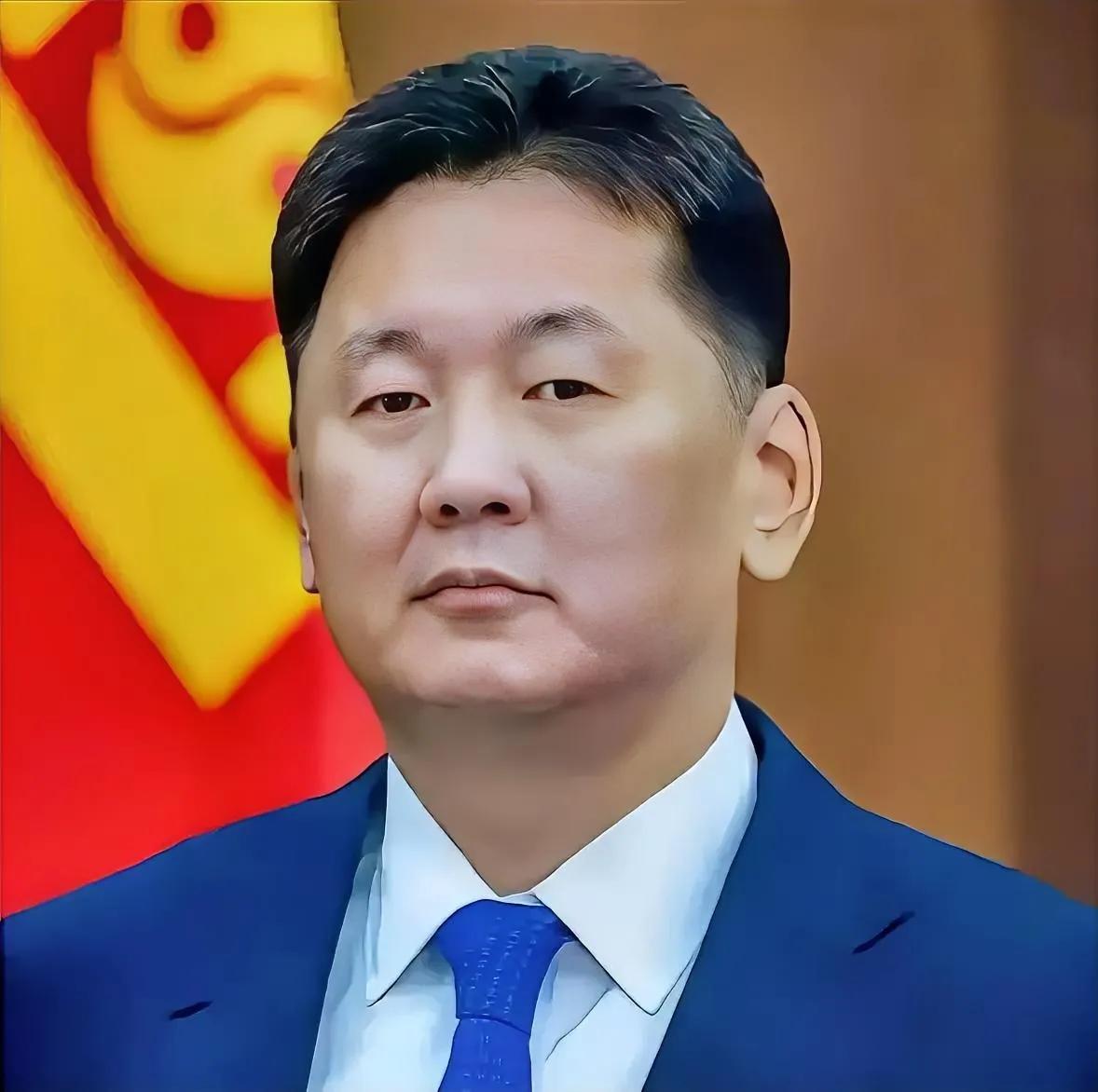 蒙古国那档子事儿！总统呼日勒苏赫签文件，要在挨着咱的东戈壁省多拉130公里铁丝网