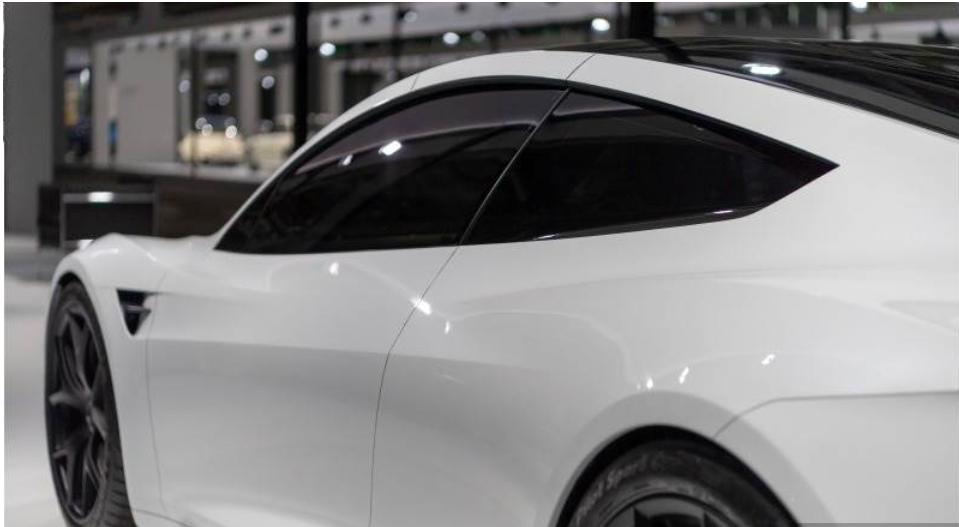 马斯克宣布特斯拉Roadster将于明年4月回归：称其为“史上最令人兴奋的发布”