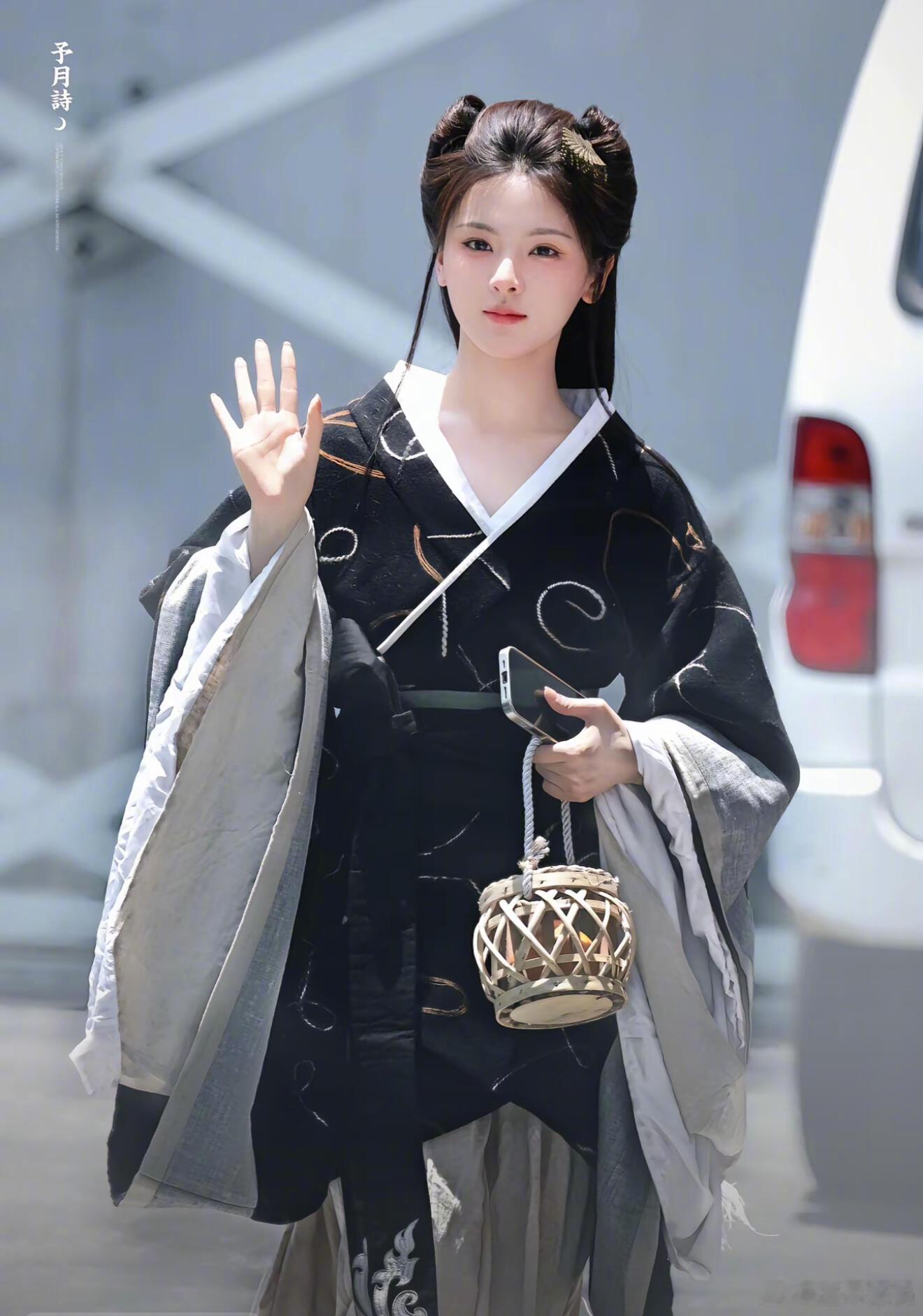 🐎呀，杨超越这种小头小脸的美女，真的很适合演古装！！​​​