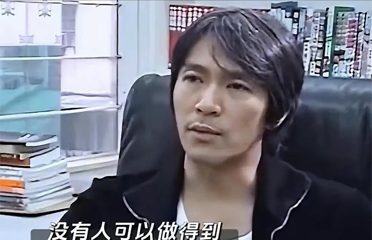 周星驰夸赞王晶：有一点没人可以做得到，这让我十分佩服。当年，周王二人合作甜蜜的