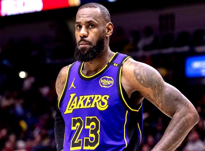 掘金队这波操作太狠了，收官战直接摊牌不玩了！官方伤病名单刚出，穆雷、戈登