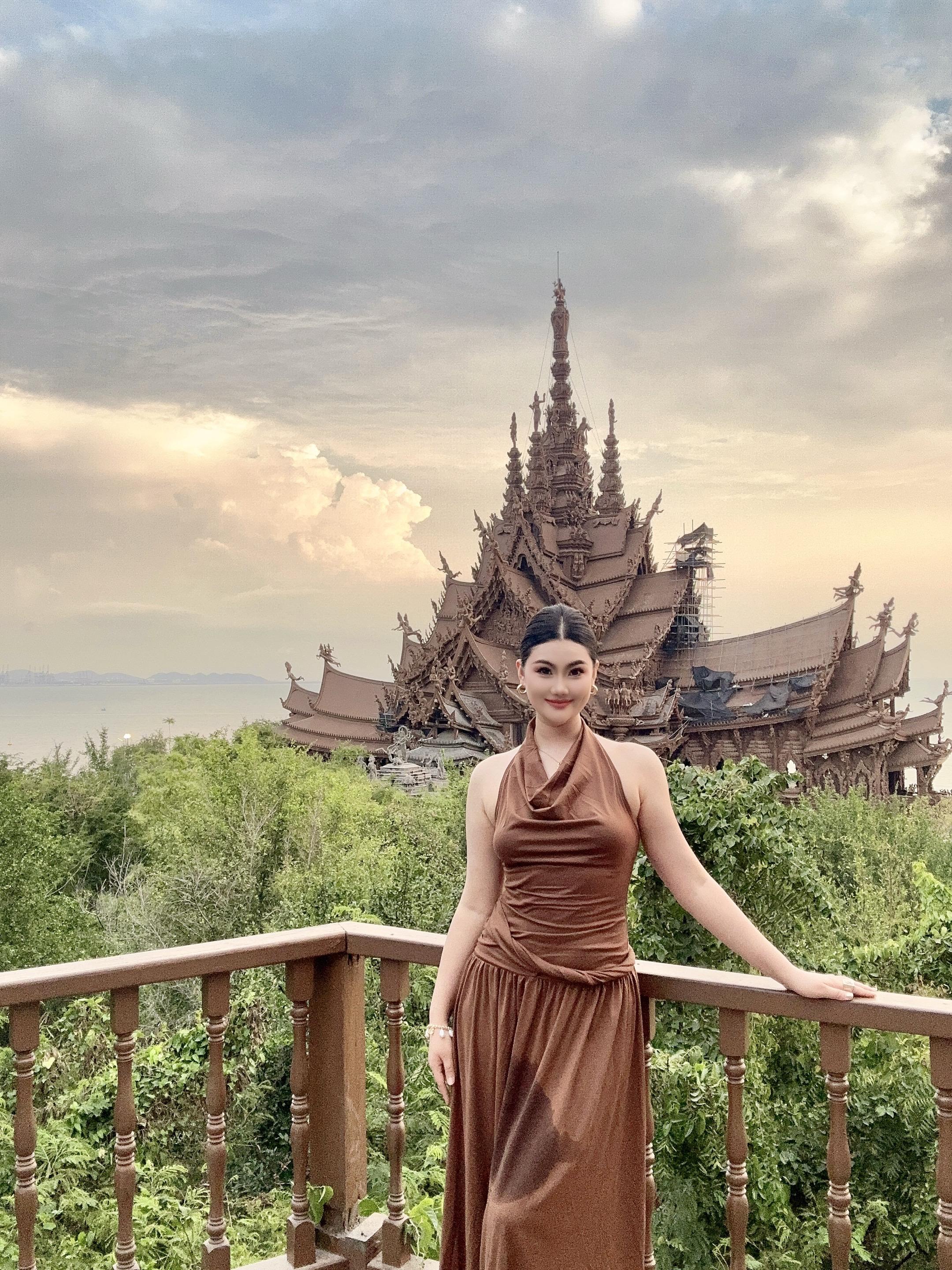 新疆夫妻阿仁佳娜