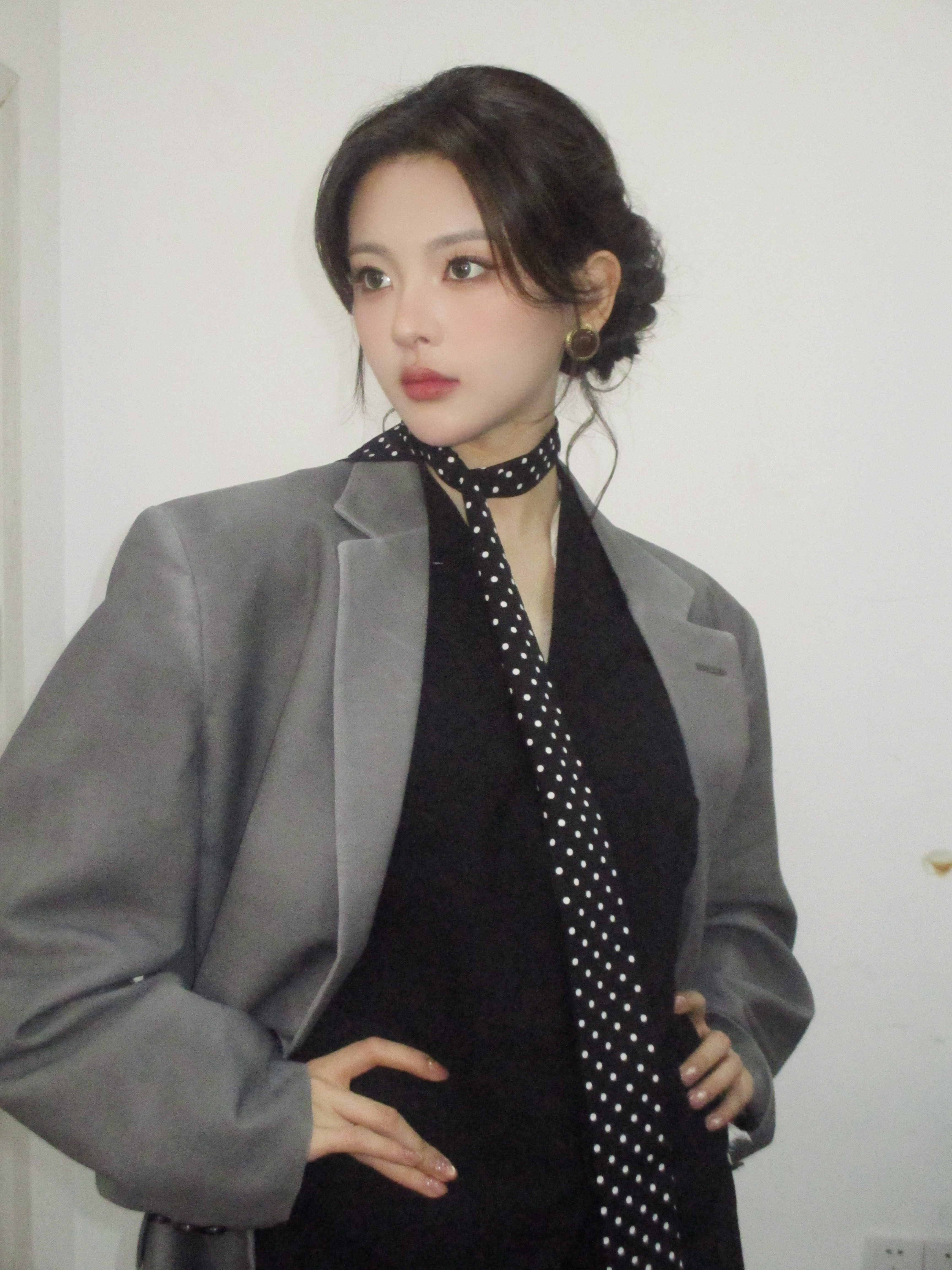 杨超越在复制粘贴的时代，你是手写的诗