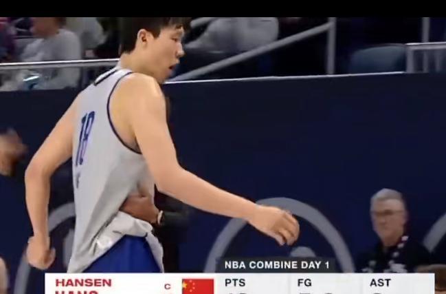 杨瀚森谈自己在NBA联合试训5V5比赛中的表现：“来美国训练一段时间了，这段时