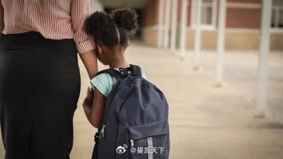 父母一些“不经意”的行为，可能让孩子更焦虑这篇HuffPost文章提醒，父母并
