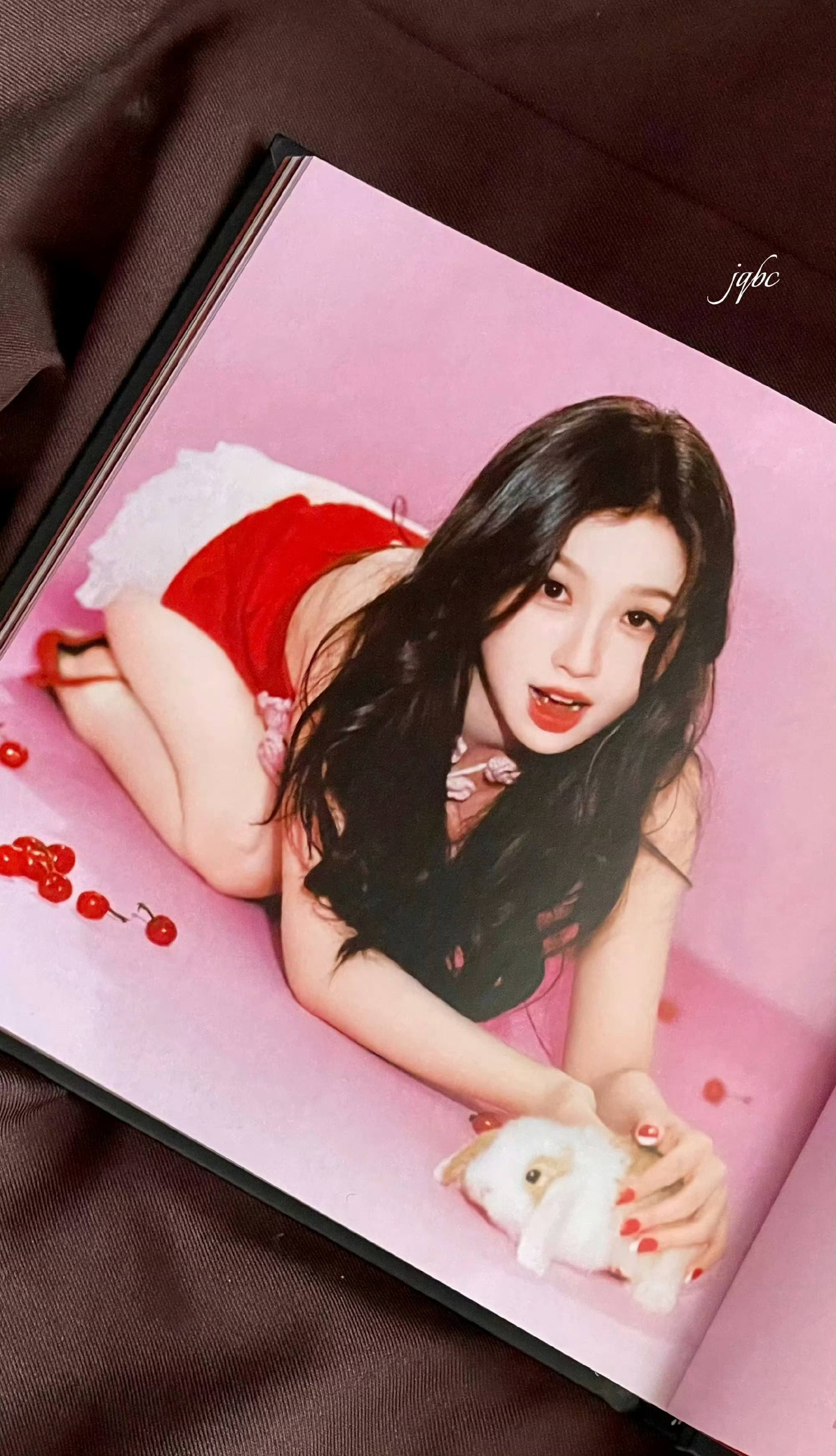 “我靠，我真的喷鼻血了”虞书欣真的太辣了吧…