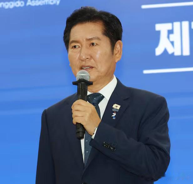 彻底撕破脸！韩国民主党党首大选正面开战，郑清来强势反击金民锡7月7日，韩国共