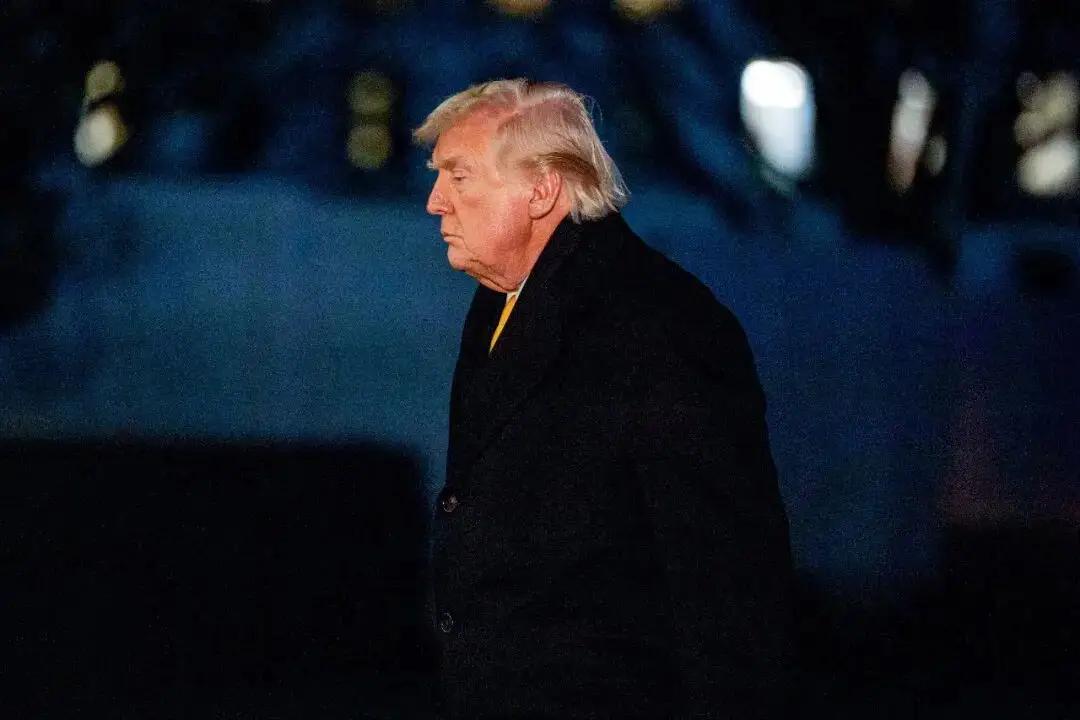 ✨特朗普为何急于来访?✨🐼从去年开始，特朗普就急着宣布说今年四月份要来咱